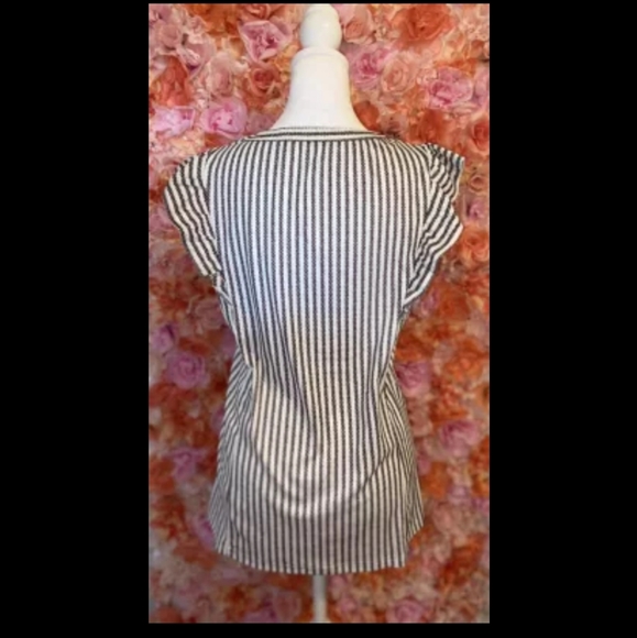 ♥️New ruffle Stripe tank top - Picture 4 of 14